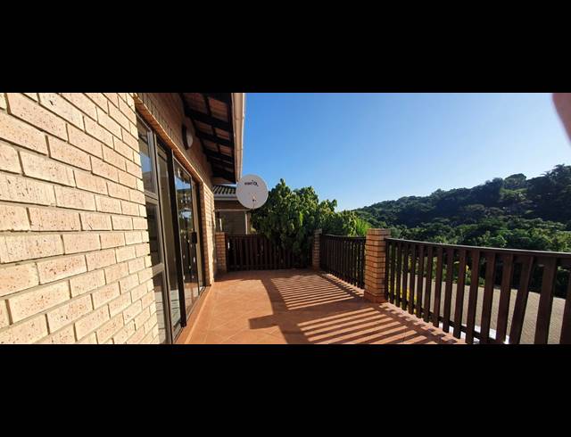 3 bed property to rent in AMANZIMTOTI